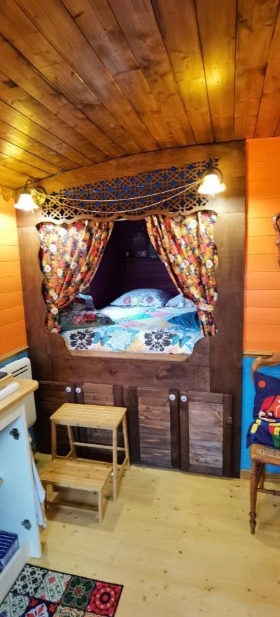 Roulotte Tipergwendiou Hotel Plougonvelin Bagian luar foto